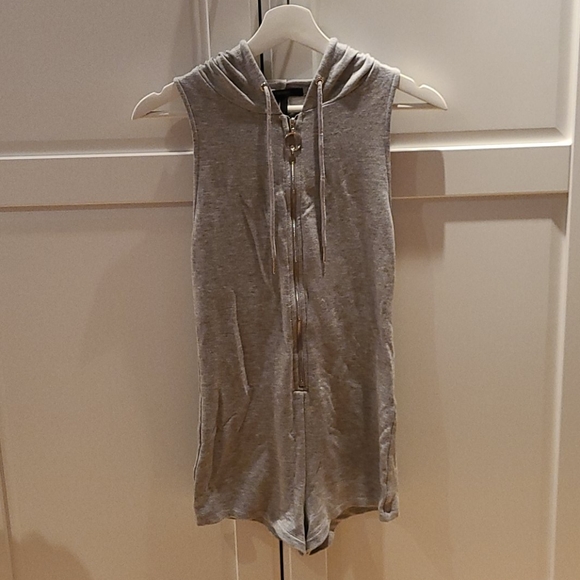 Forever 21 Lounge Romper hoodie - Picture 1 of 4